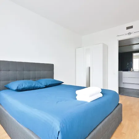 Appartement Quartier Tour Eiffel 5 Free Netflix-2